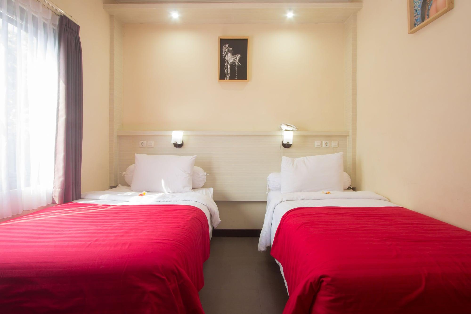 Maxi Hotel Kedonganan Jimbaran Kültér fotó