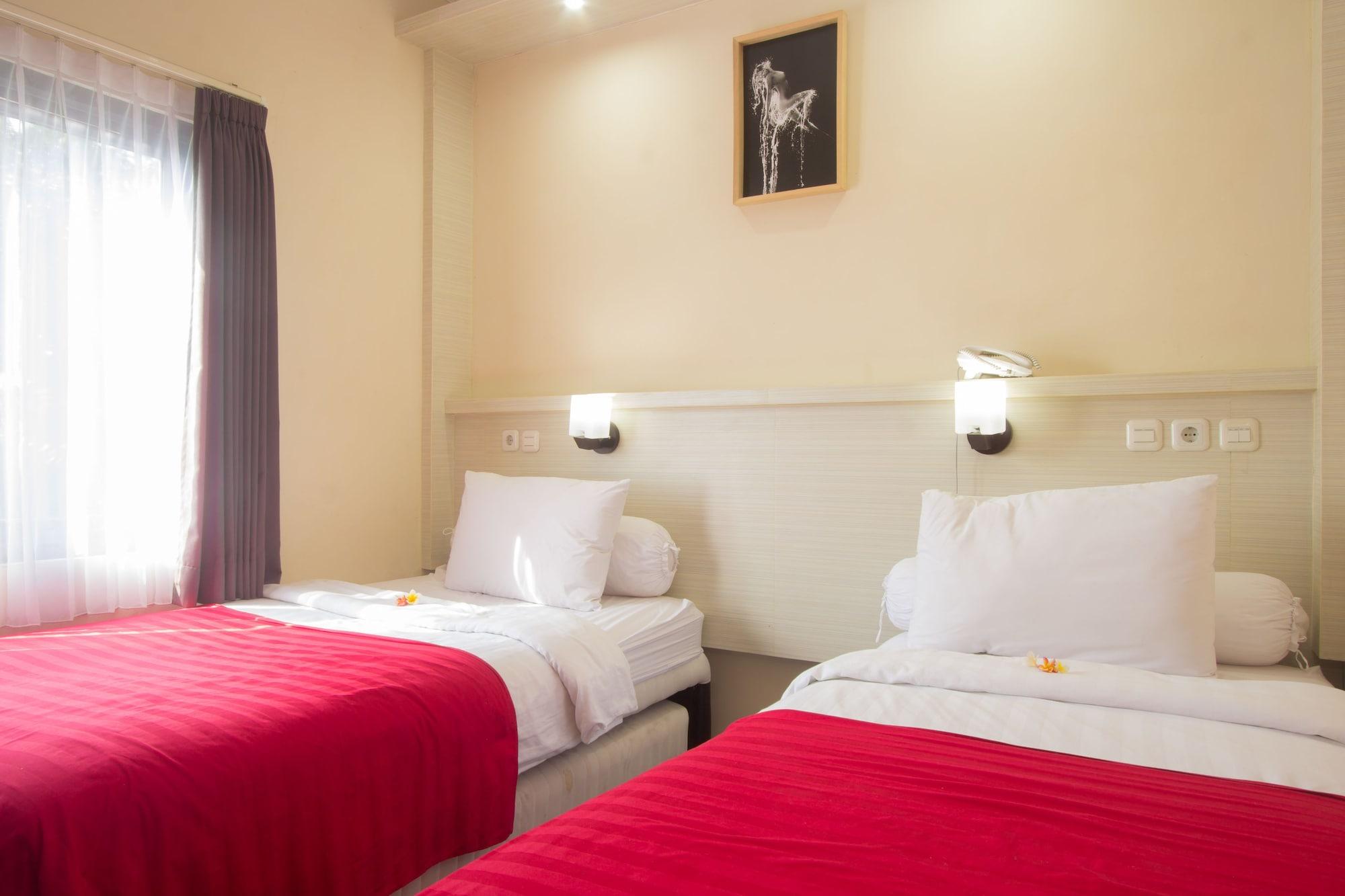 Maxi Hotel Kedonganan Jimbaran Kültér fotó